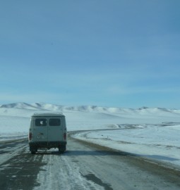 Durch Schnee und Eis - Abenteuer Mongolei - Asien-Reise Reisebericht von Dr. Martin Krengel