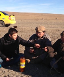 Rast in der Steppe - Abenteuer Mongolei - Asien-Reise Reisebericht von Dr. Martin Krengel